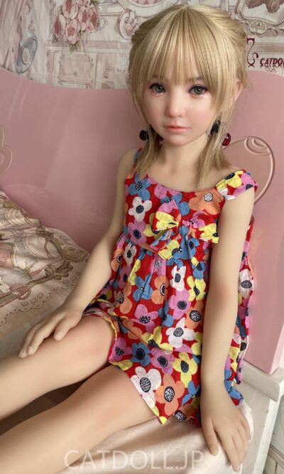 CATDOLL 108CM Victoria  （柔らかい素材のシリコンヘッドとTPE素材のボディ。）