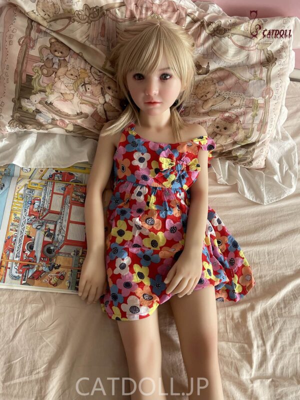 CATDOLL 108CM Victoria  （柔らかい素材のシリコンヘッドとTPE素材のボディ。） - 画像 (2)
